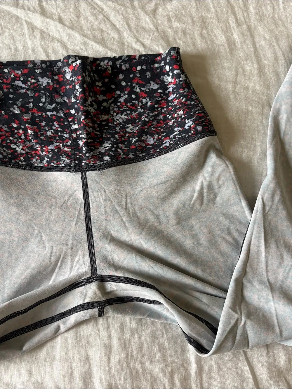 Lululemon Water Blossom Multi Align 21” Crop Leggings
